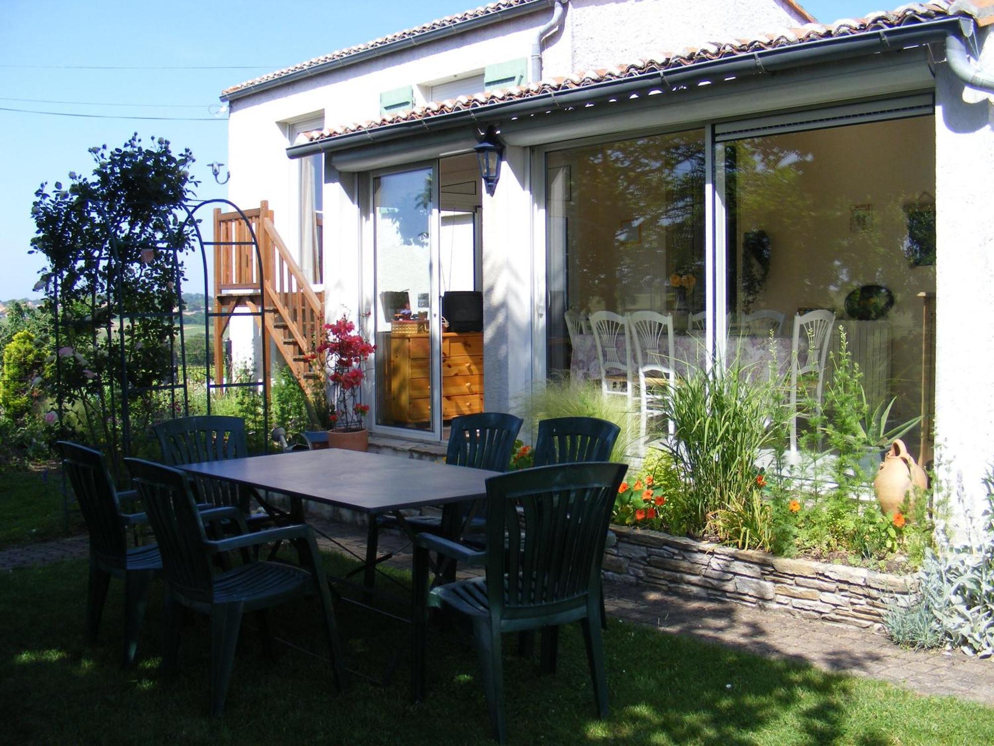 Chambres D'Hotes Vignes Et Loire Drain Kültér fotó